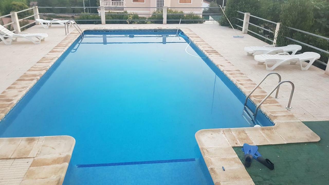 Calicanto House & Pool Torrent  Eksteriør billede